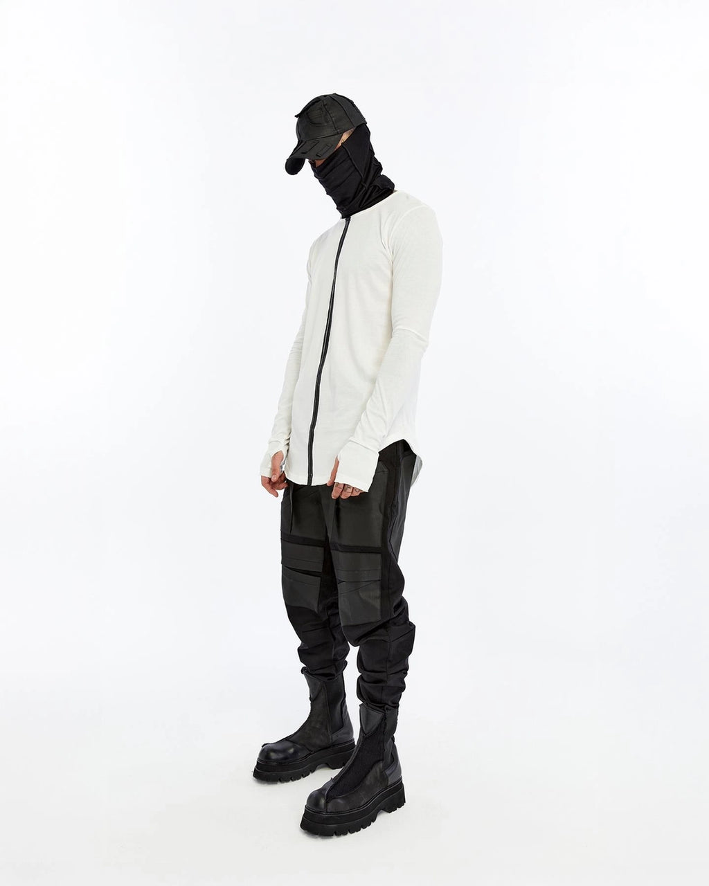 PRINTED LONG SLEEVE T-SHIRT