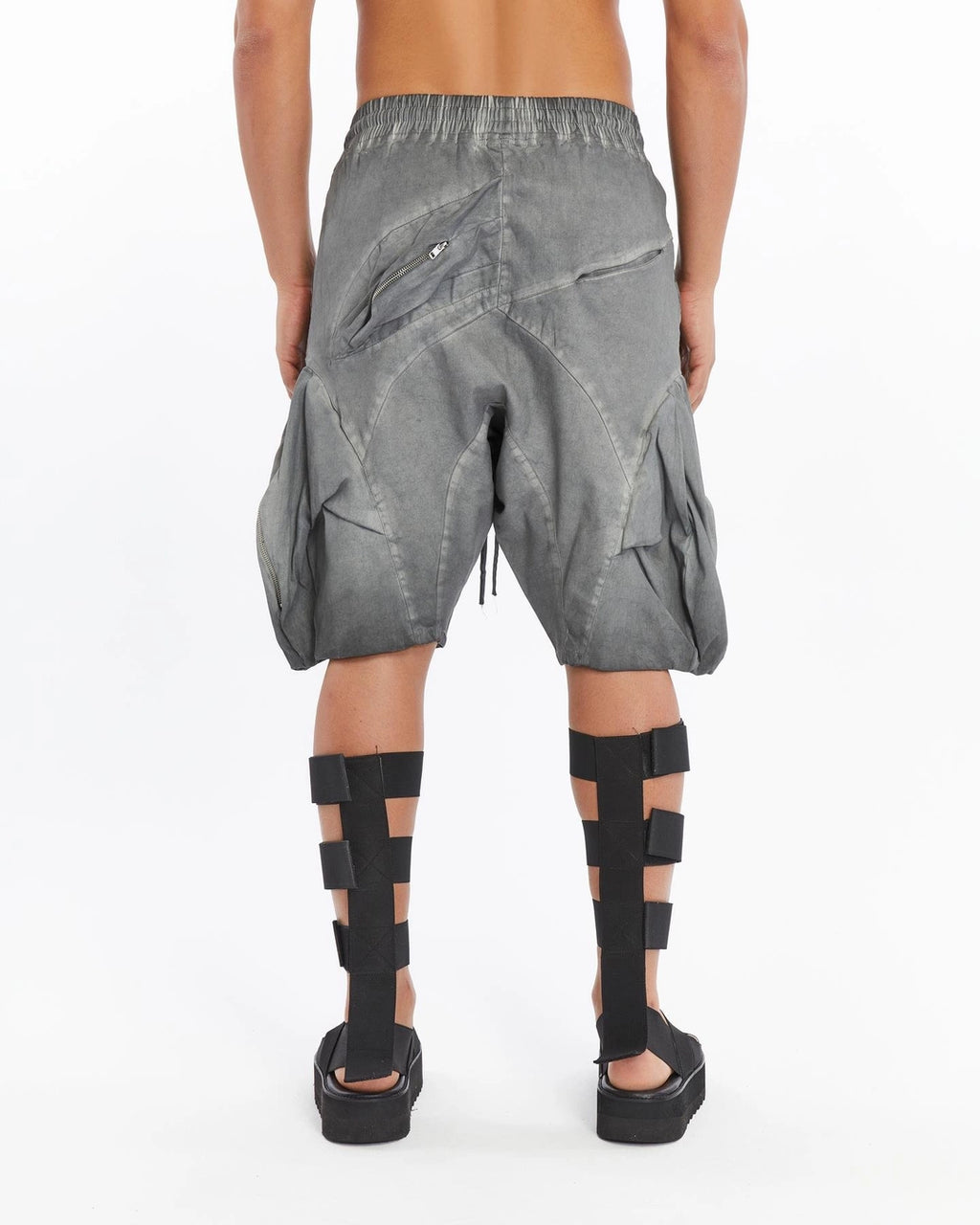 GREY PUFFER SHORTS
