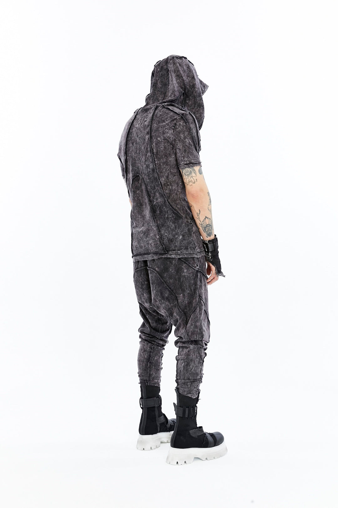 RAW GRID T-SHIRT