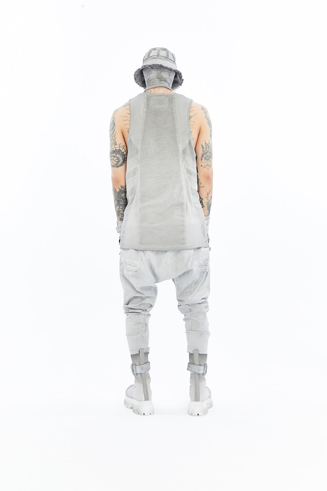 RIBBED PANEL TANK TOP