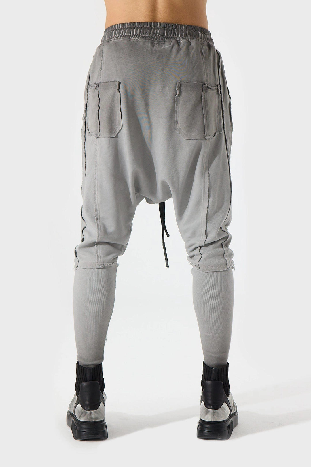 GREY RIBBED PANT