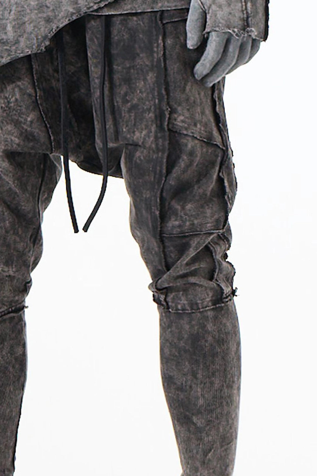 ACID BLACK RIBBED PANT