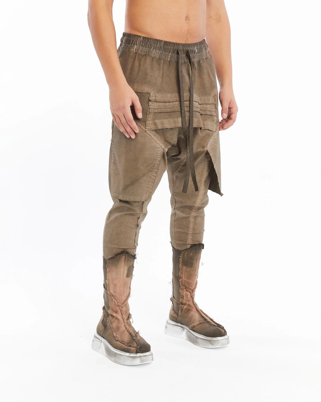 BROWN RIBBED PANT