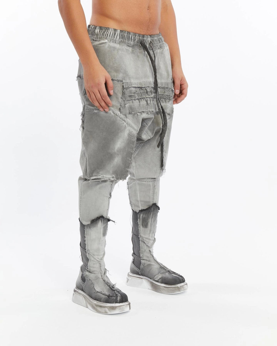 GREY RIBBED PANT