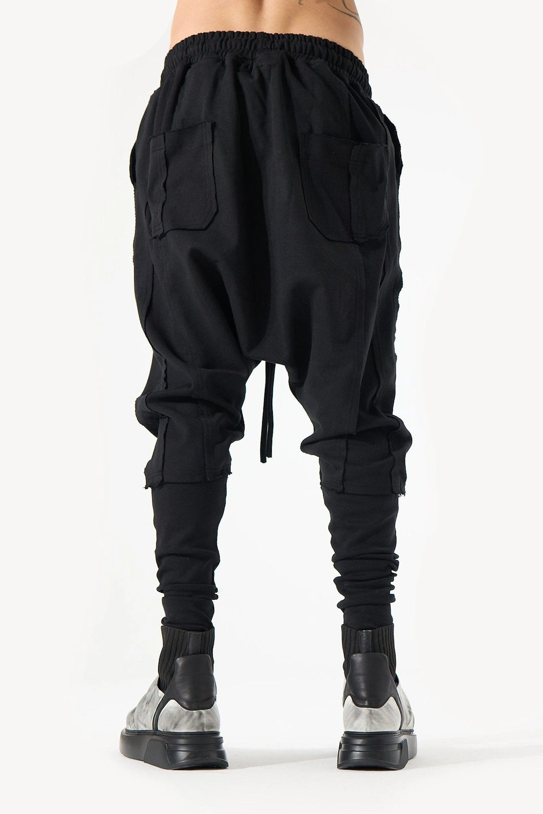 BLACK RIBBED PANT