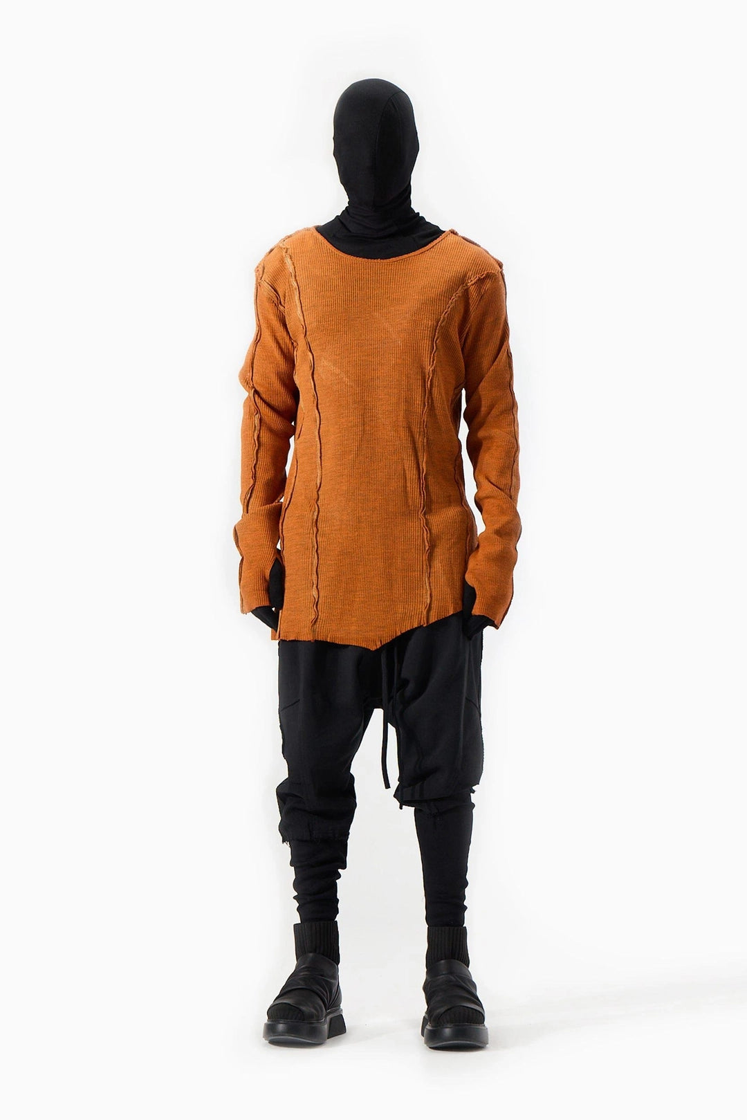 BRICK RIBBED SWEATS