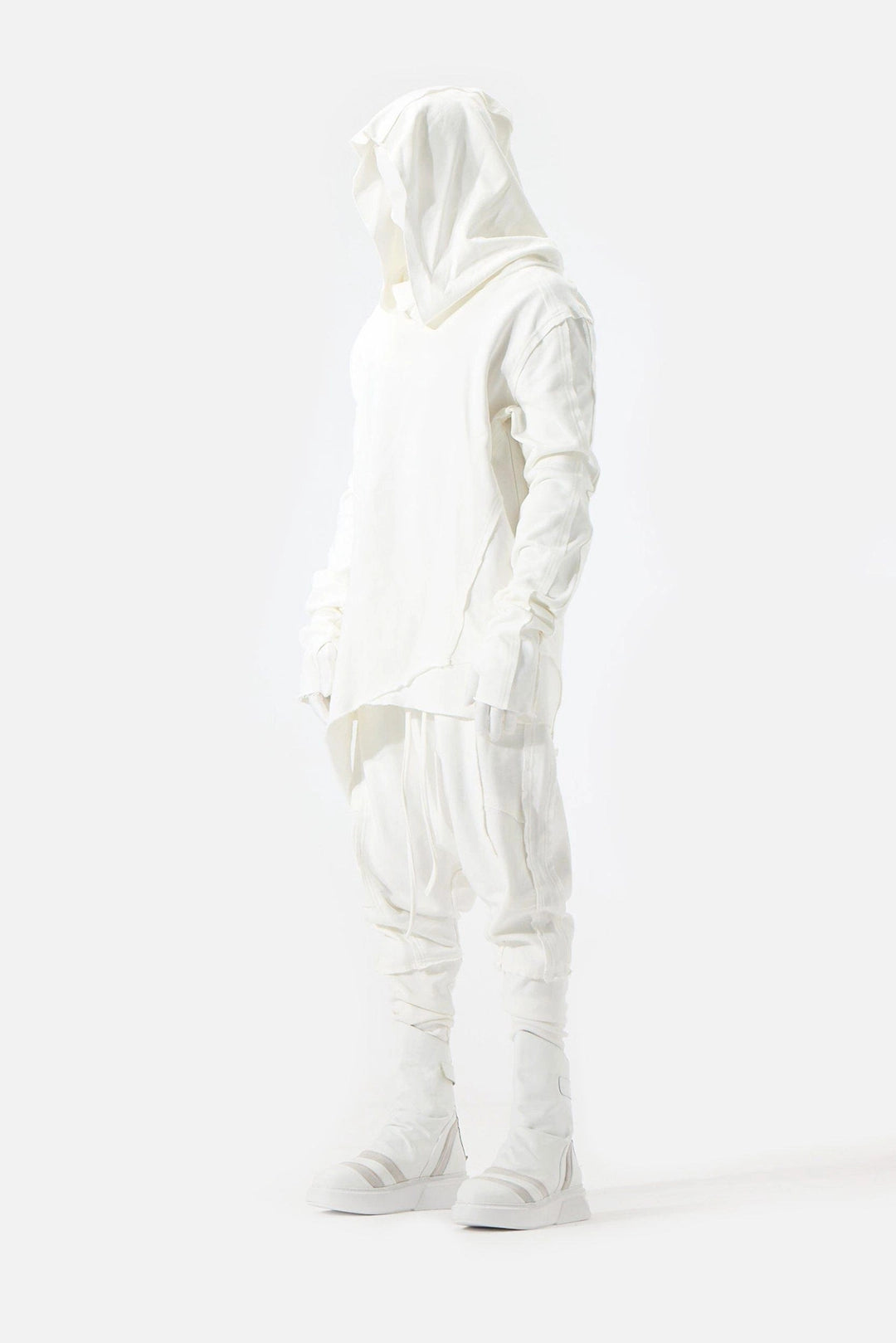 WHITE RIBBED SWEATSHIRT