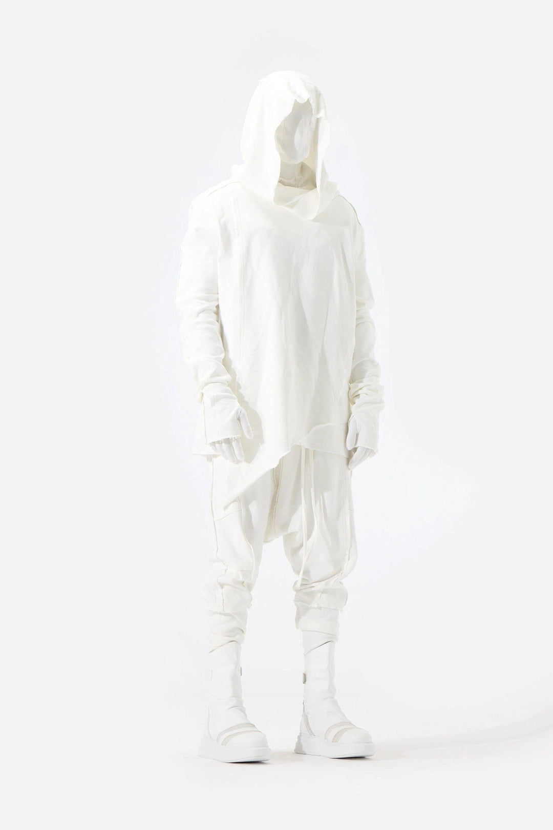 WHITE RIBBED SWEATSHIRT