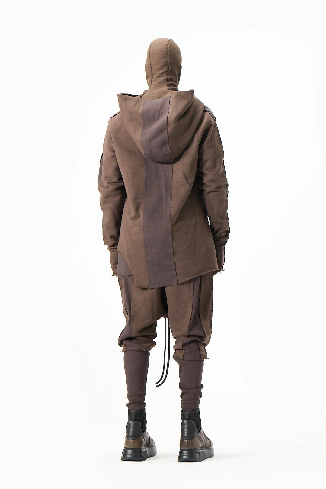 BROWN RIBBED SWEATSHIRT