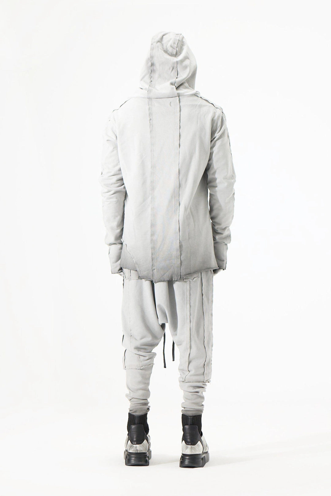 GREY RIBBED SWEATSHIRT