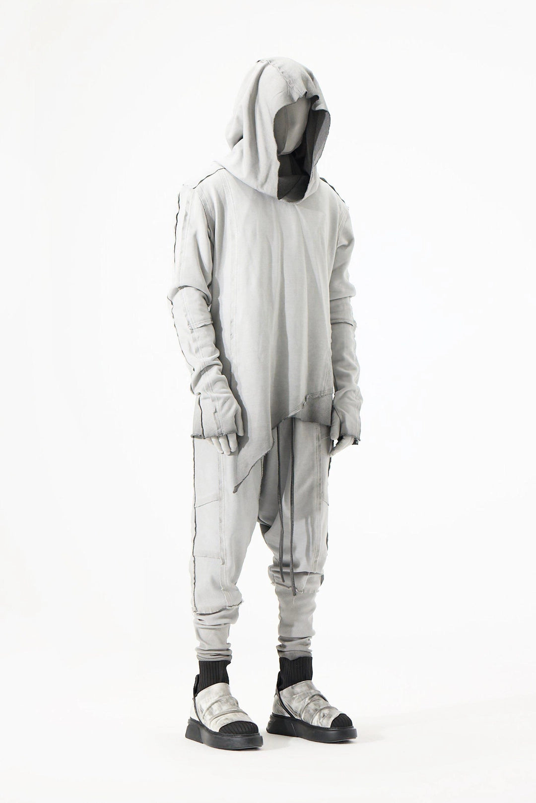 GREY RIBBED SWEATSHIRT