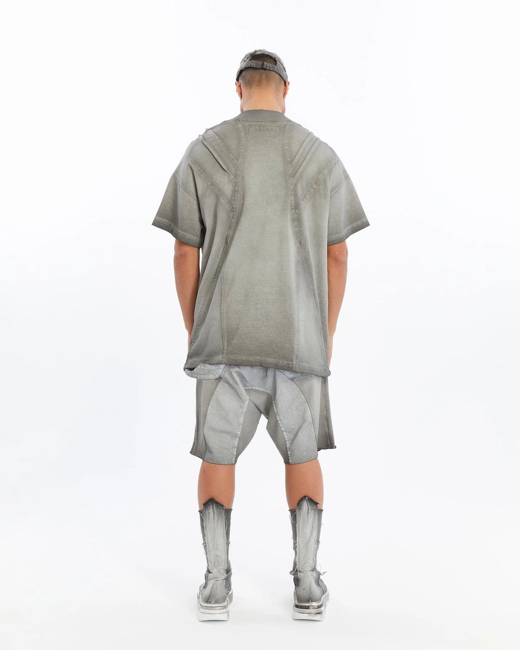 GREY RIBBED T-SHIRT