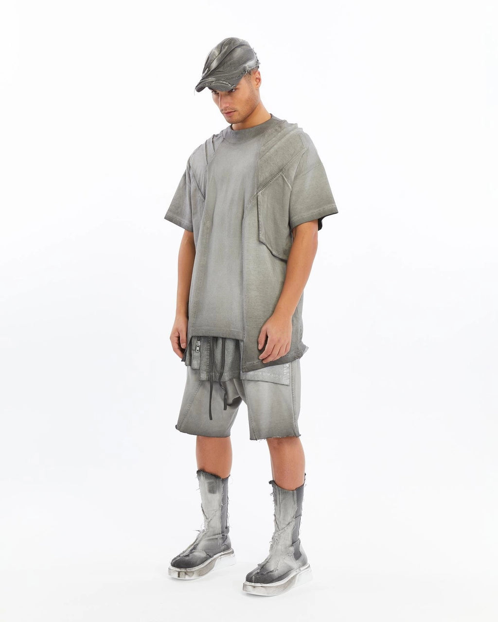 GREY RIBBED T-SHIRT