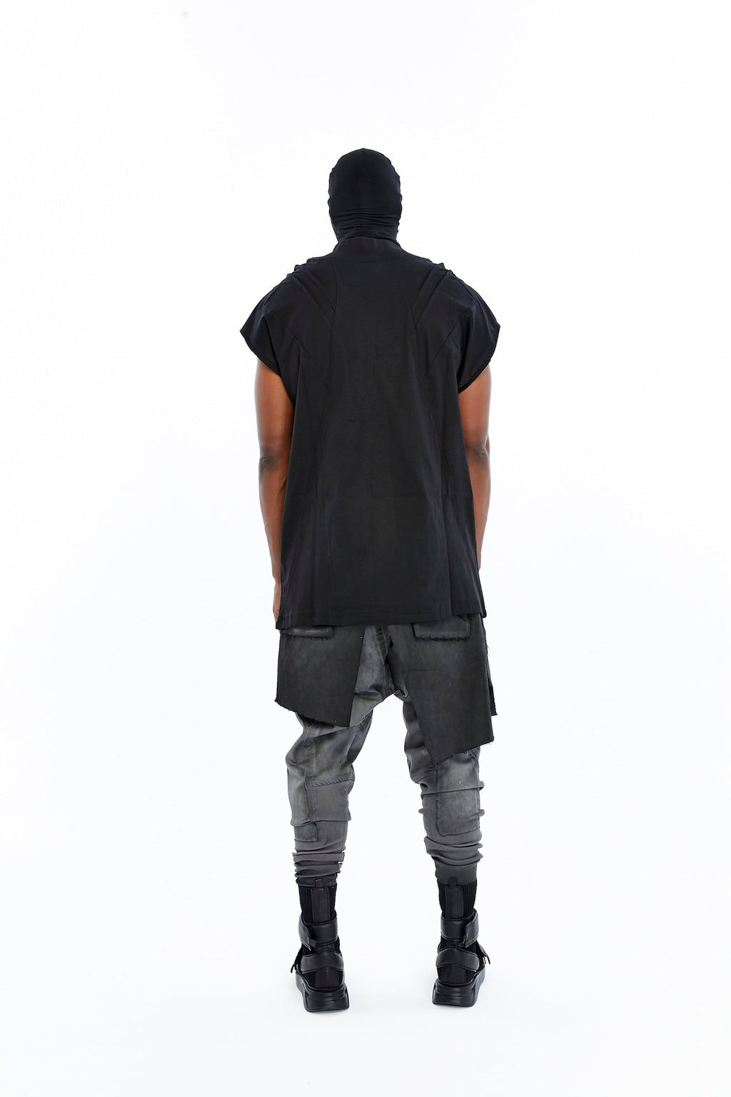RIBBED T-SHIRT