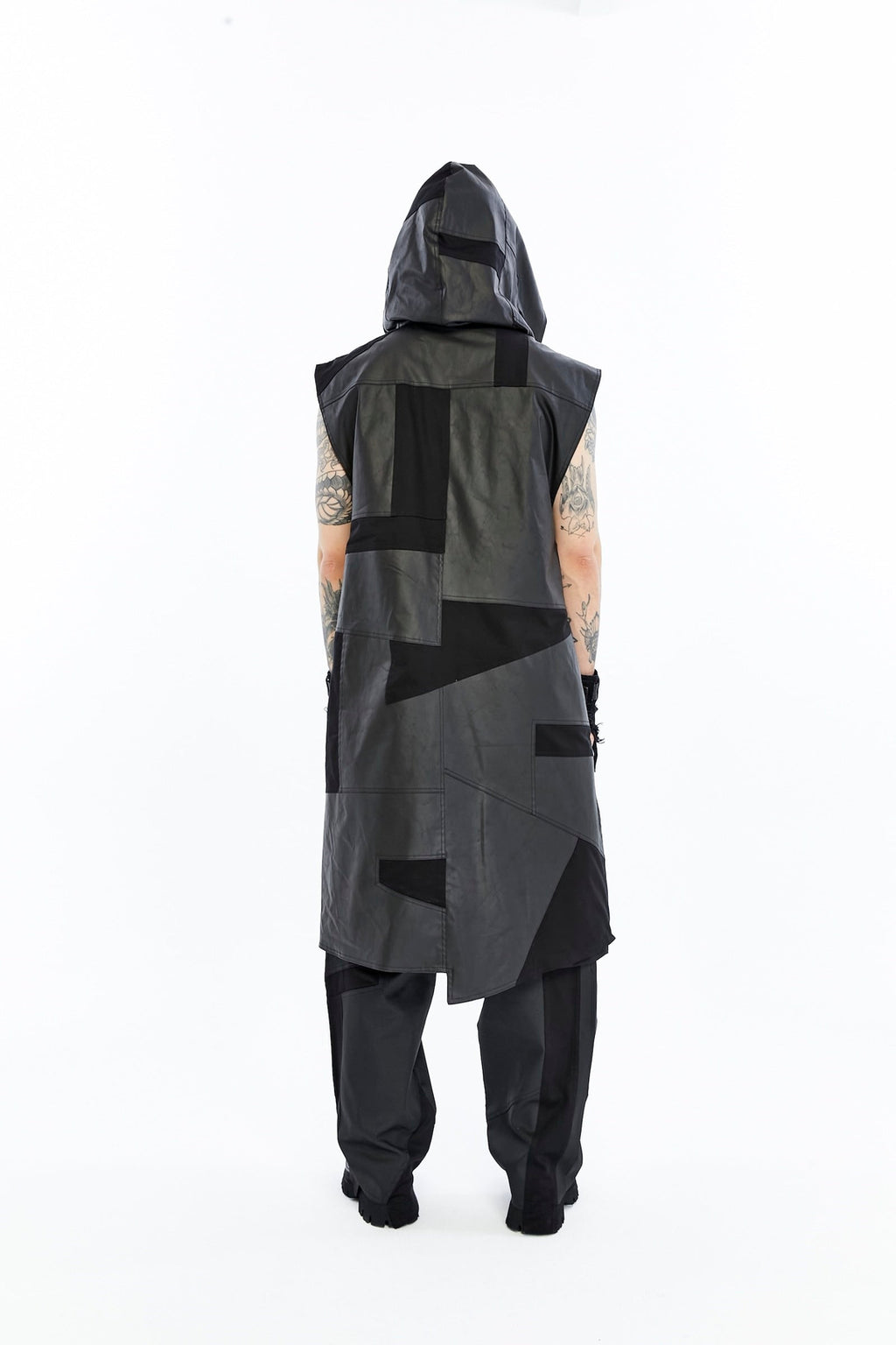 RIFT LONG VEST