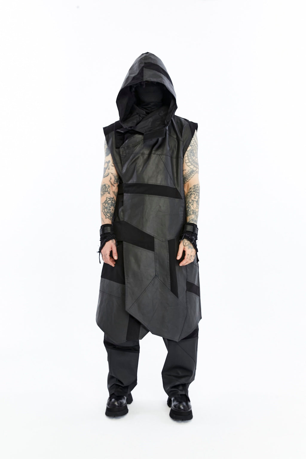 RIFT LONG VEST