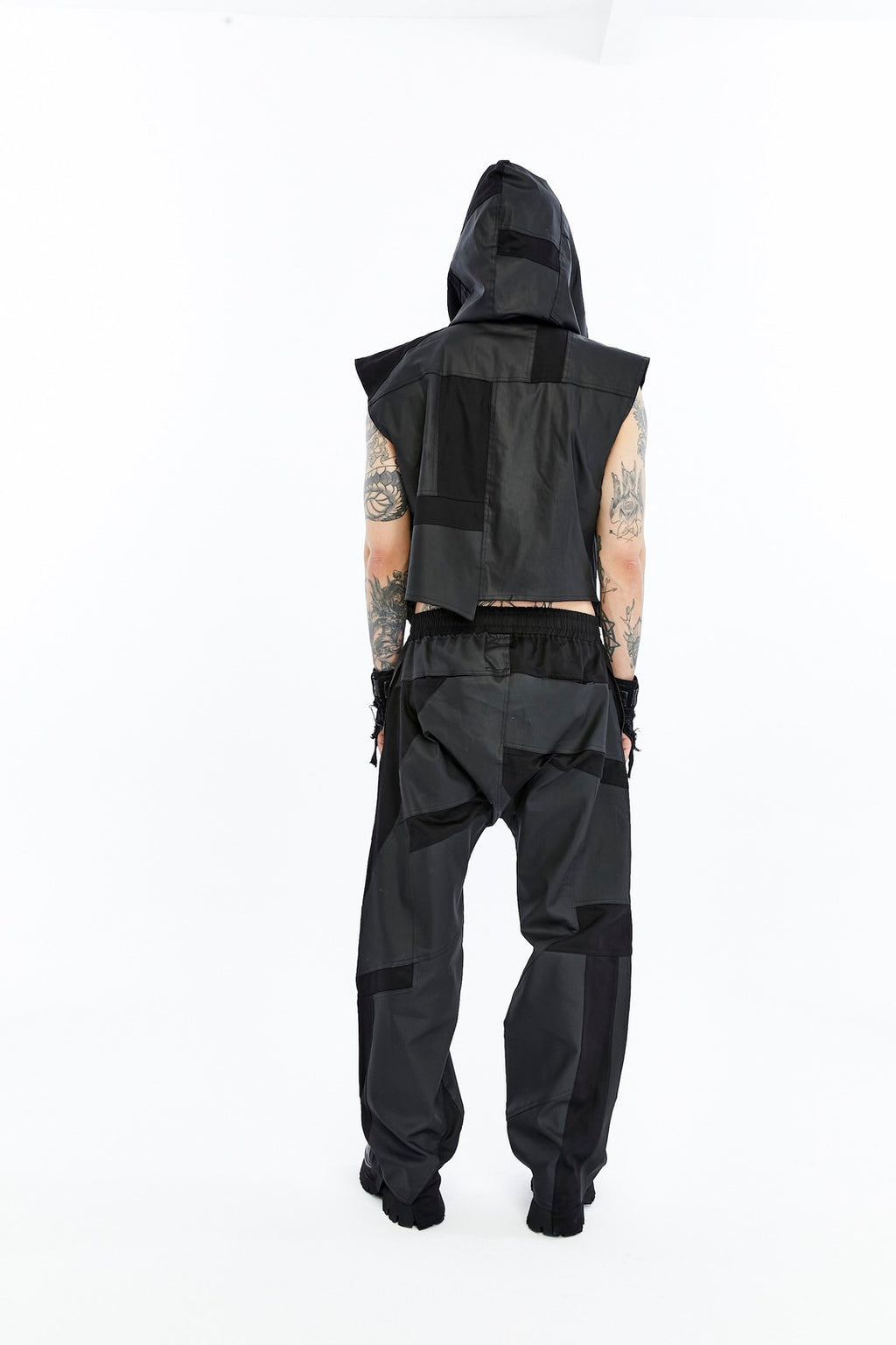 RIFT VEST