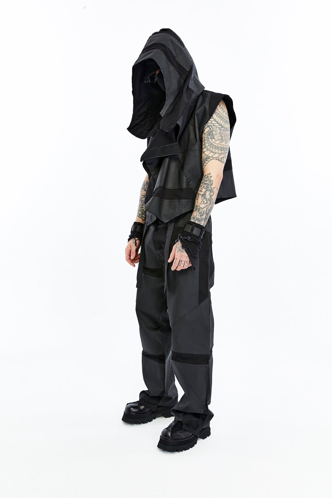 RIFT VEST