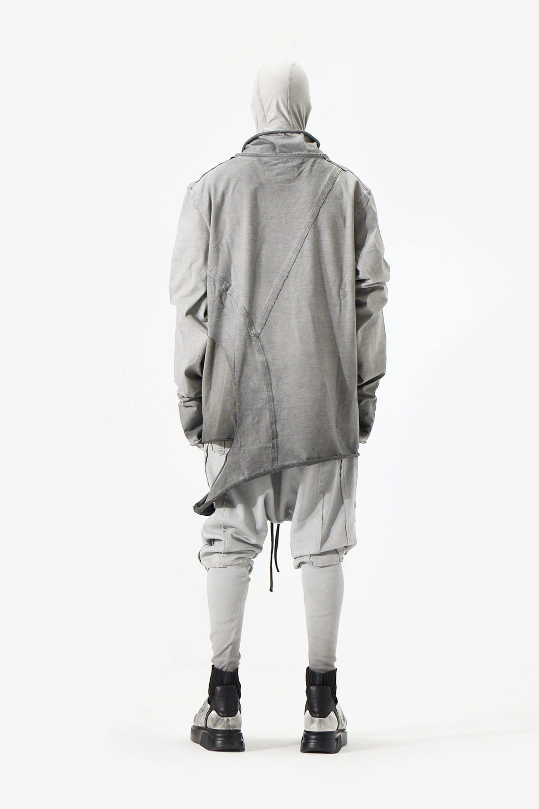 DARK GREY RIPPED SWEATSHIRT