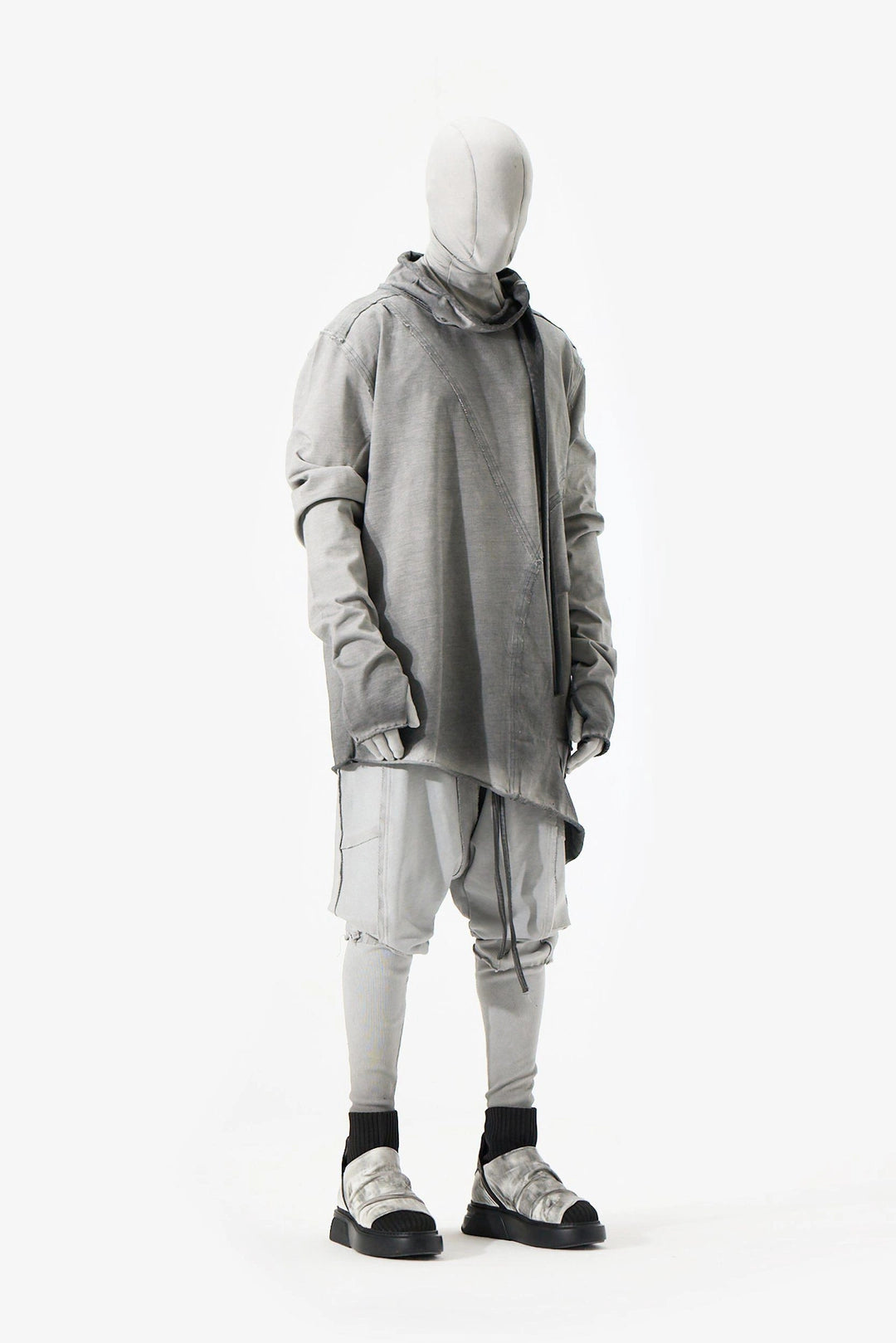 DARK GREY RIPPED SWEATSHIRT