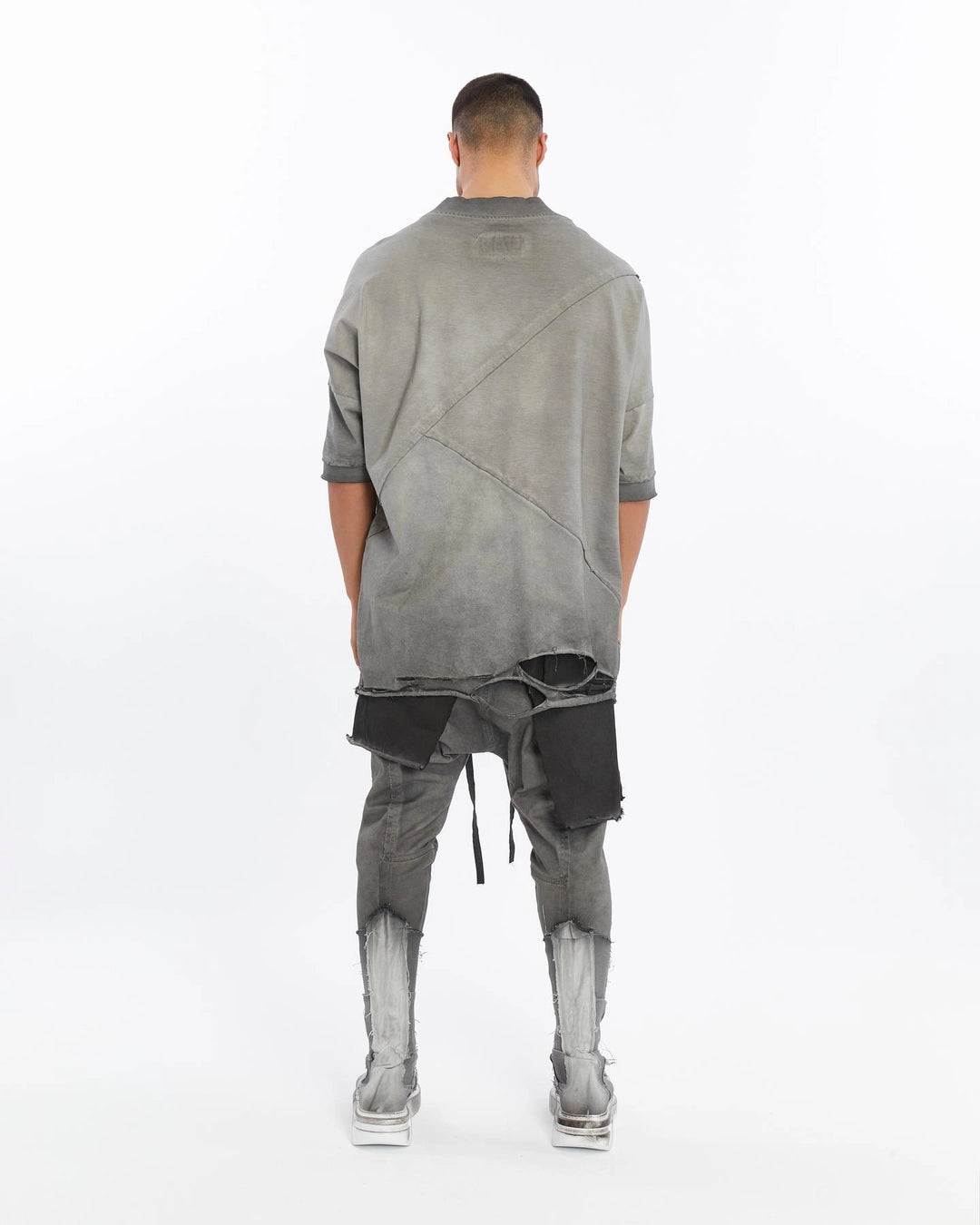 GREY RIPPED T-SHIRT