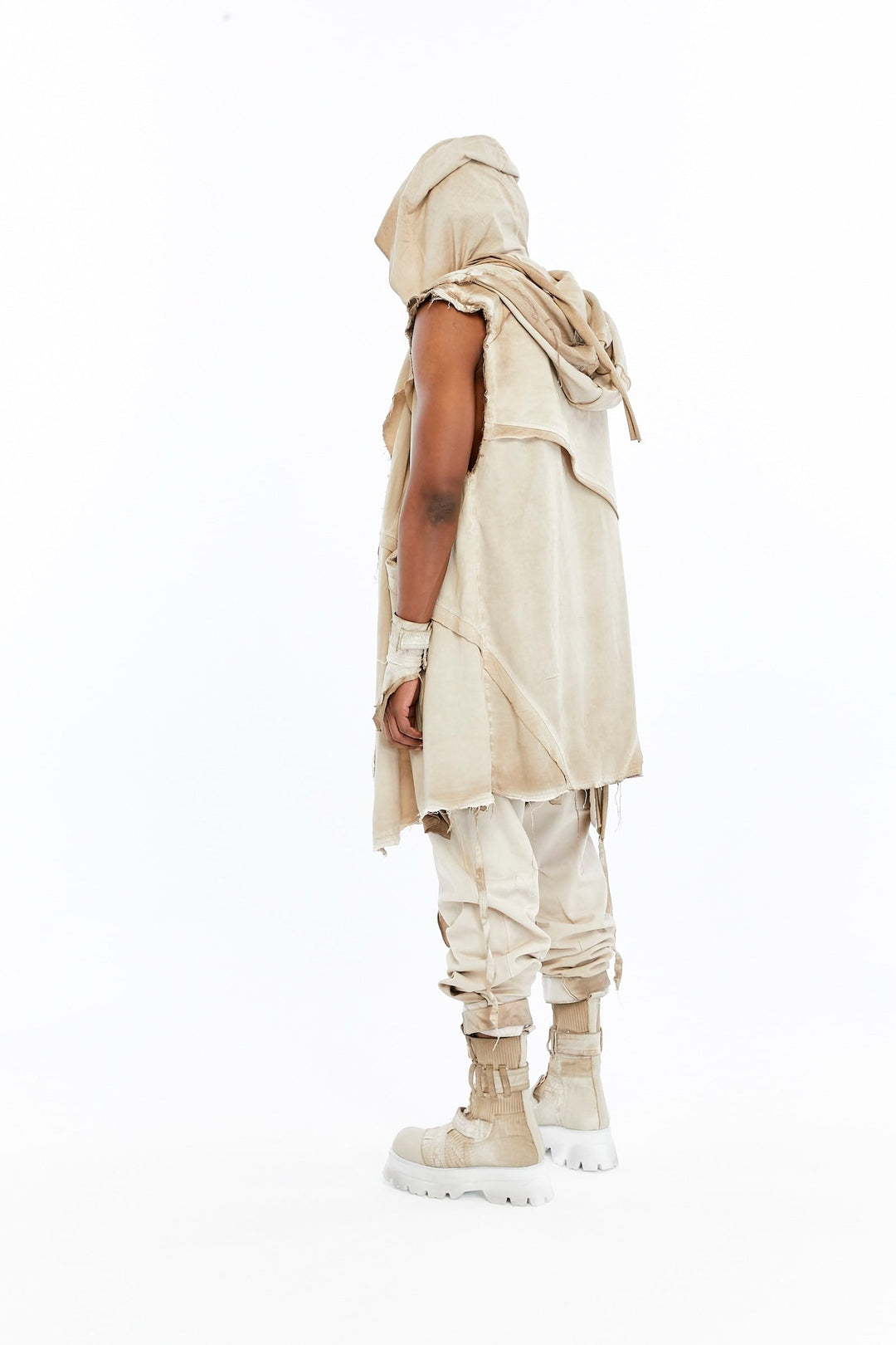 SHARD VEST