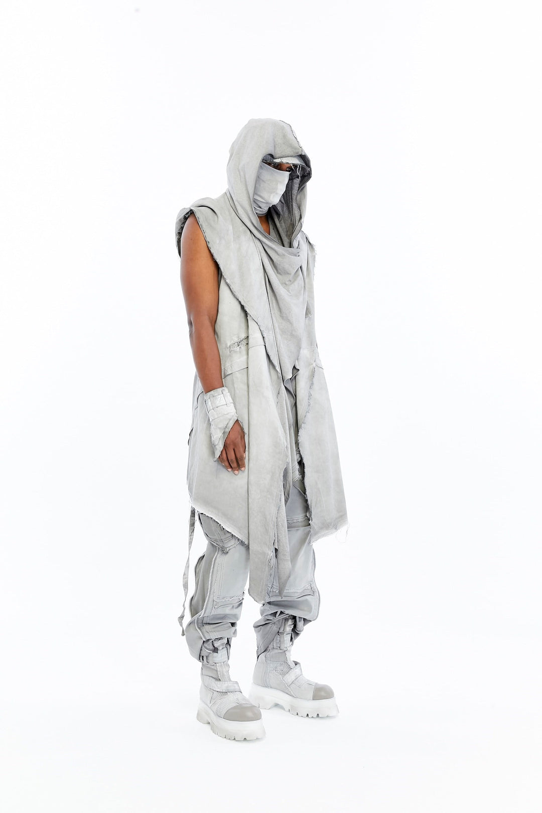 SHARD VEST