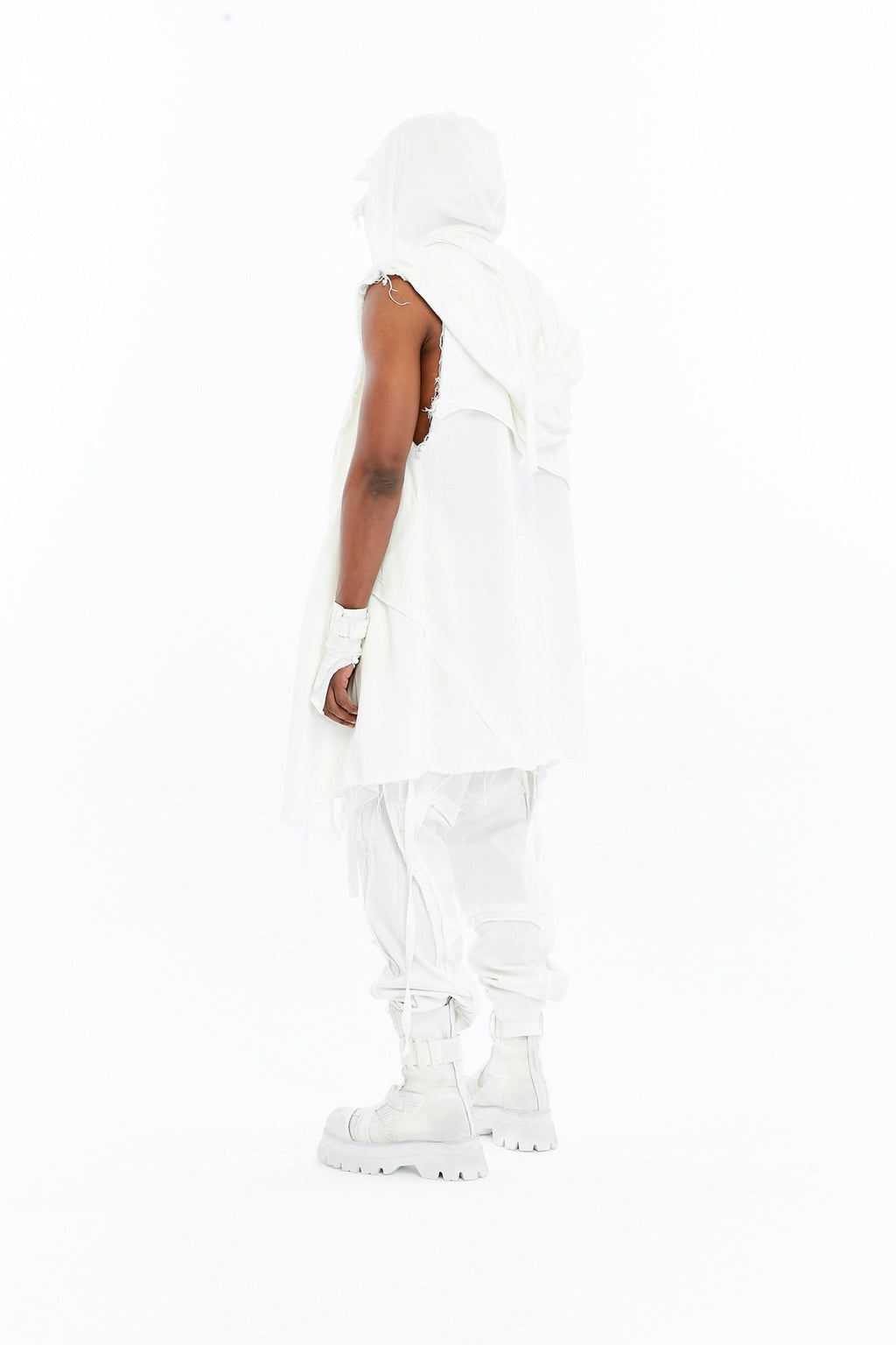 SHARD VEST