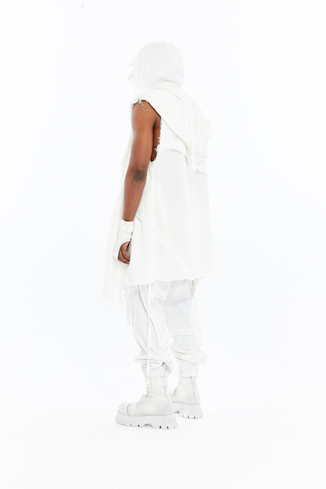 SHARD VEST