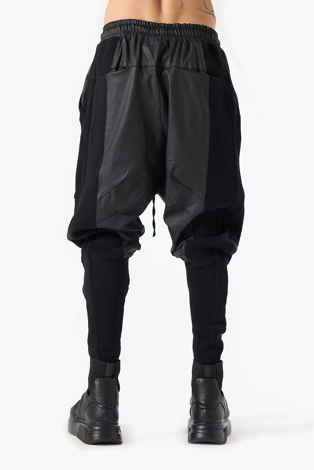 COATED BLACK SHARK PANT