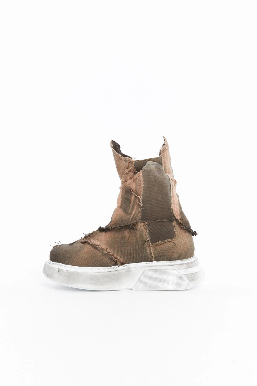 BROWN SHORT DENIM SHOES