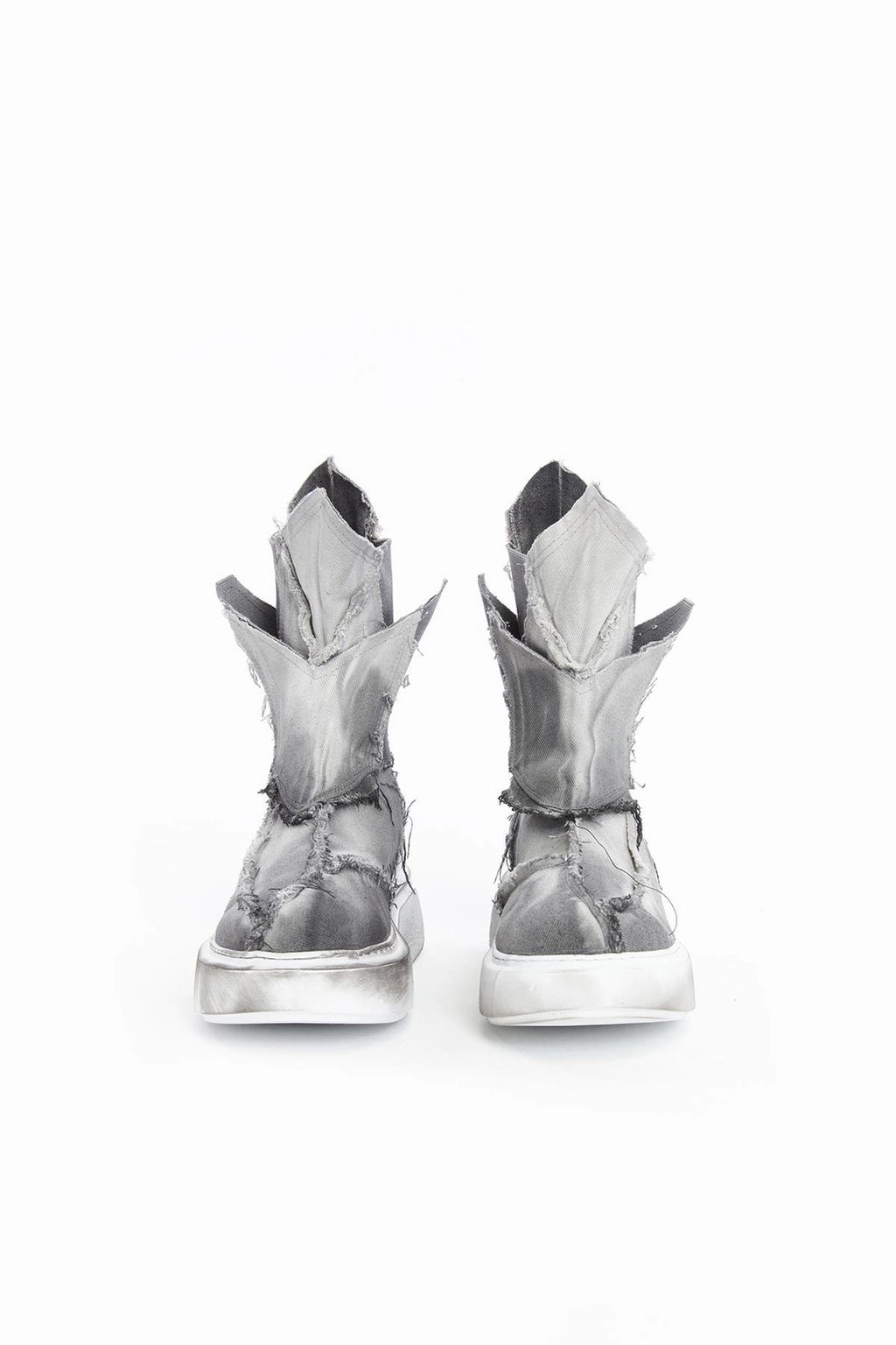 GREY SHORT DENIM SHOES