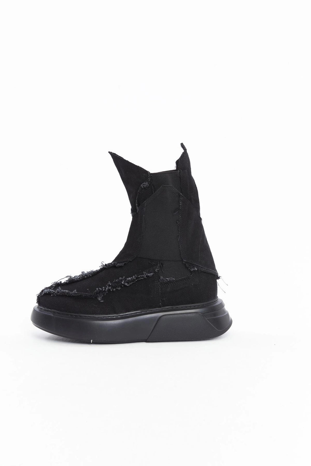 BLACK SHORT DENIM SHOES