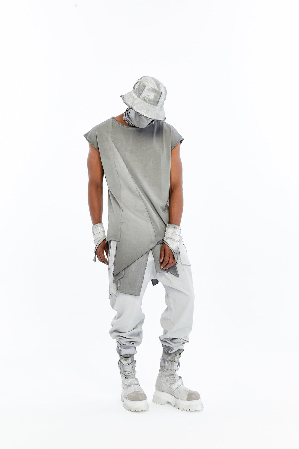 SILENT EDGE T-SHIRT