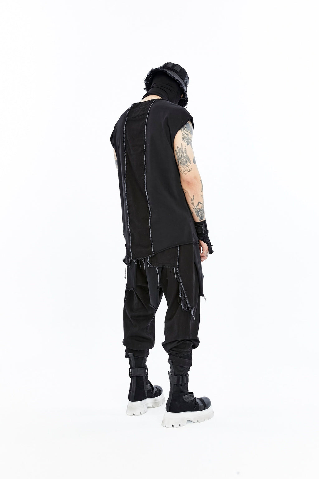 SILENT EDGE T-SHIRT