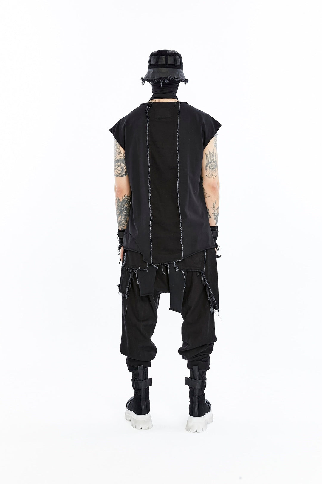 SILENT EDGE T-SHIRT