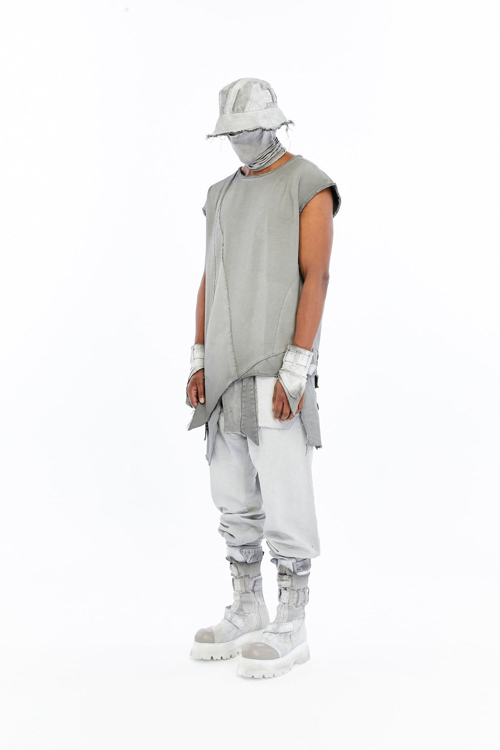 SILENT EDGE T-SHIRT