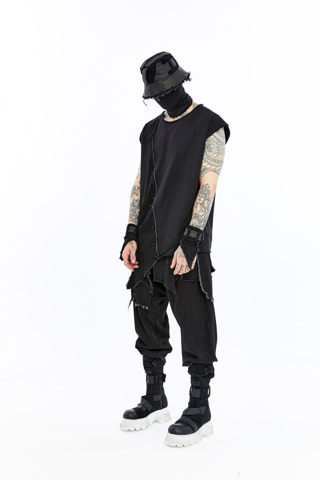 SILENT EDGE T-SHIRT