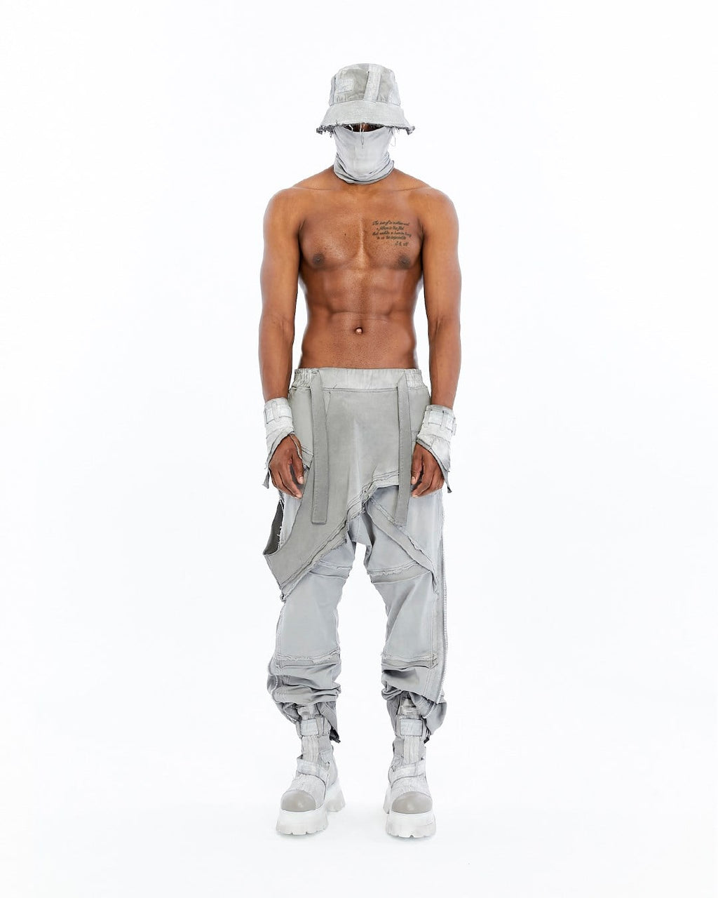 SPLIT ZIP PANTS