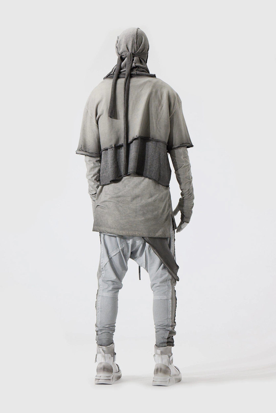 GREY THREE PART SWEATSHIRT