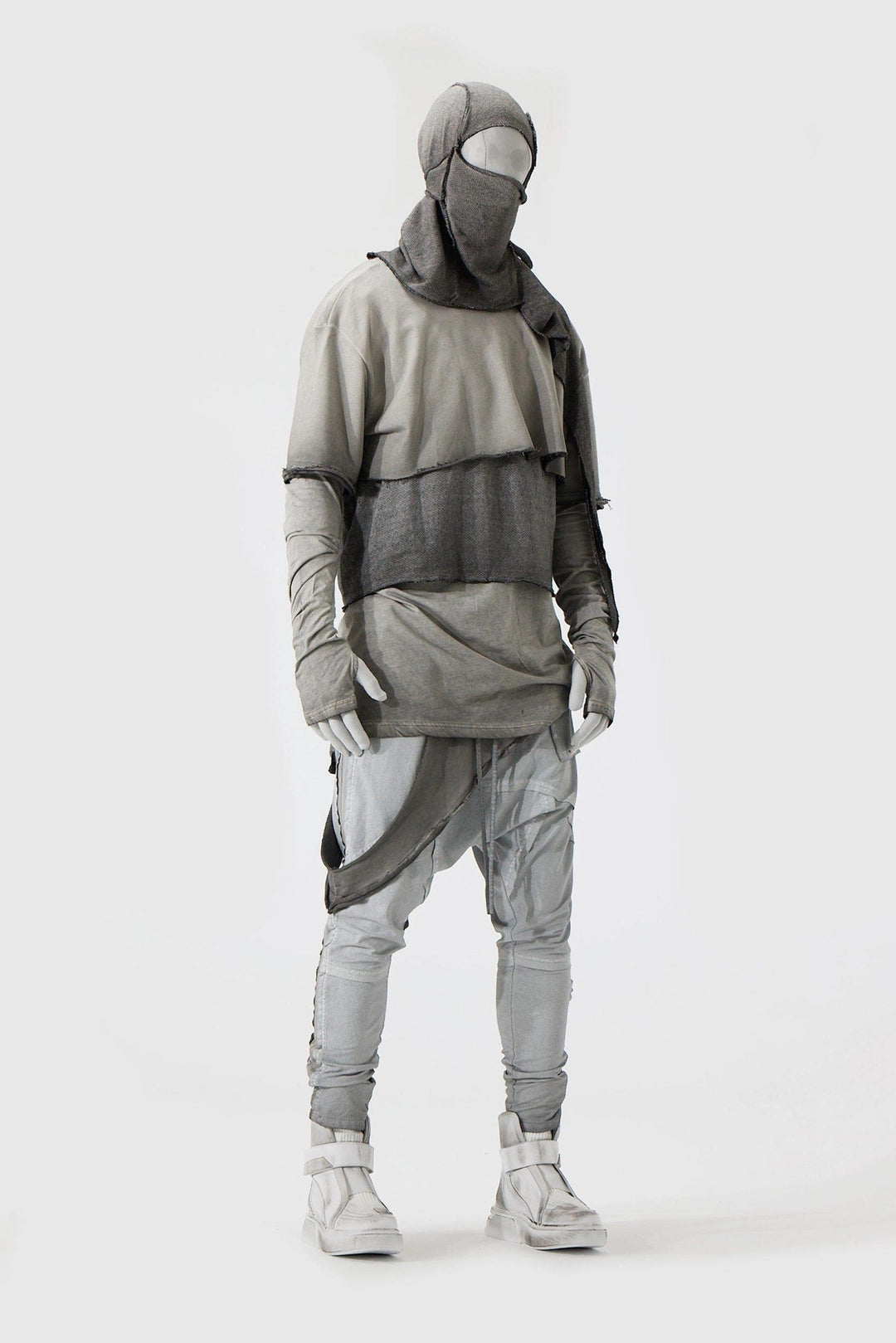 GREY THREE PART SWEATSHIRT