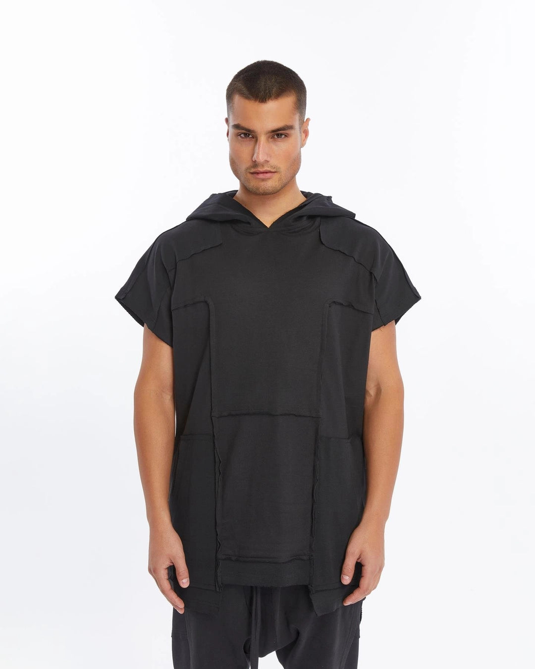 BLACK ZIP-UP HOODED T-SHIRT