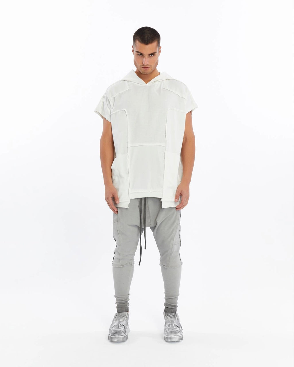 WHITE ZIP-UP HOODED T-SHIRT