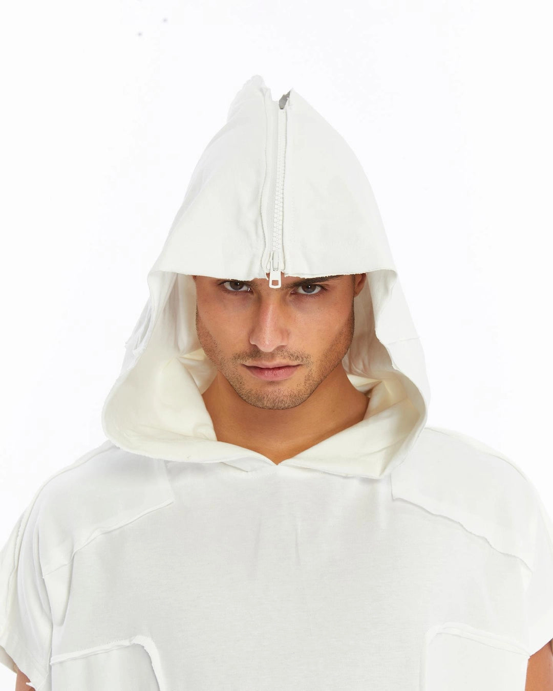 WHITE ZIP-UP HOODED T-SHIRT