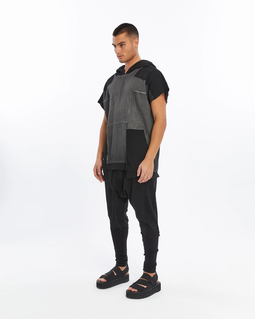 DARK GREY ZIP-UP HOODED T-SHIRT