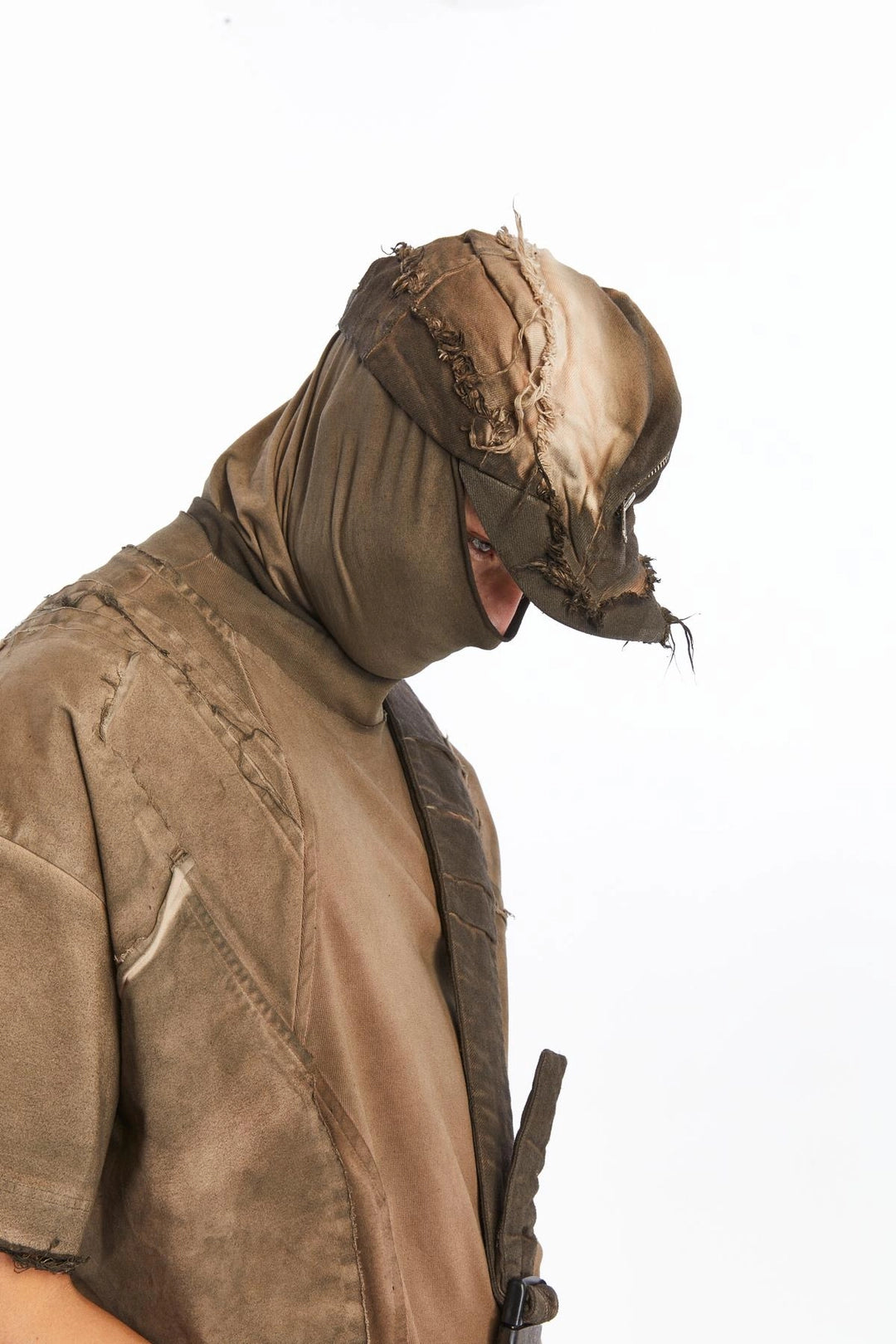 BROWN ZIPPER POCKET CAP