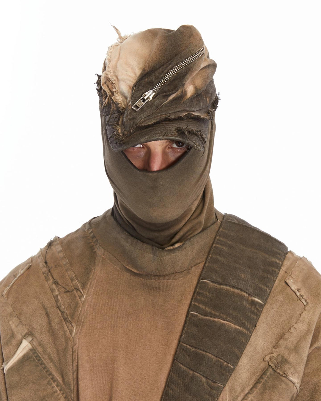 BROWN ZIPPER POCKET CAP