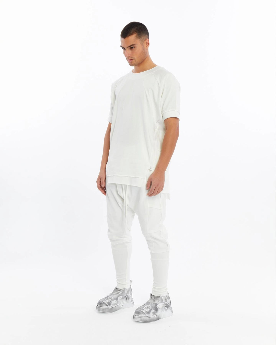 WHITE ZIPPER T-SHIRT